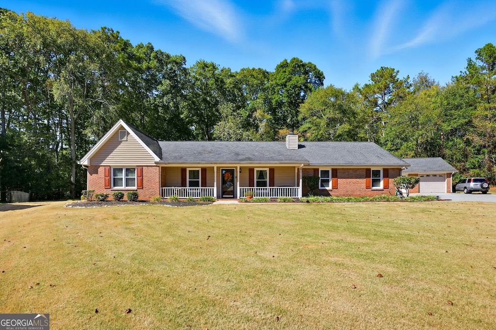 Pending $320,000 • Co-Listing Agent