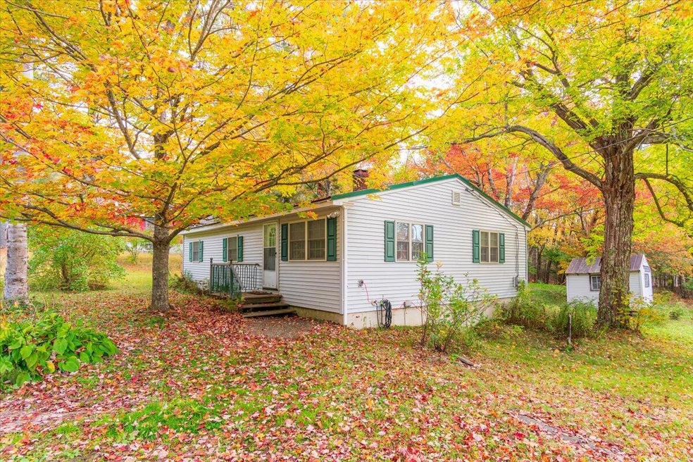 1485 Searsmont Road, Appleton