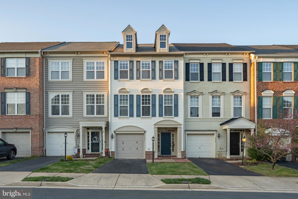 43228 Highgrove Terrace, Broadlands, VA 20148 - photo 1