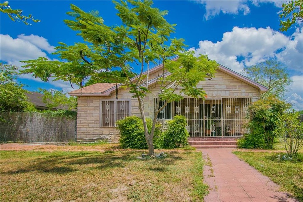 322 W Cherokee Ave, Pharr, TX 78577 - photo 1