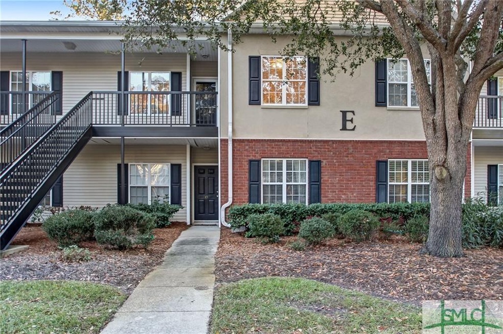 Welcome Home to 23 River Trace Drive, Unit 7E