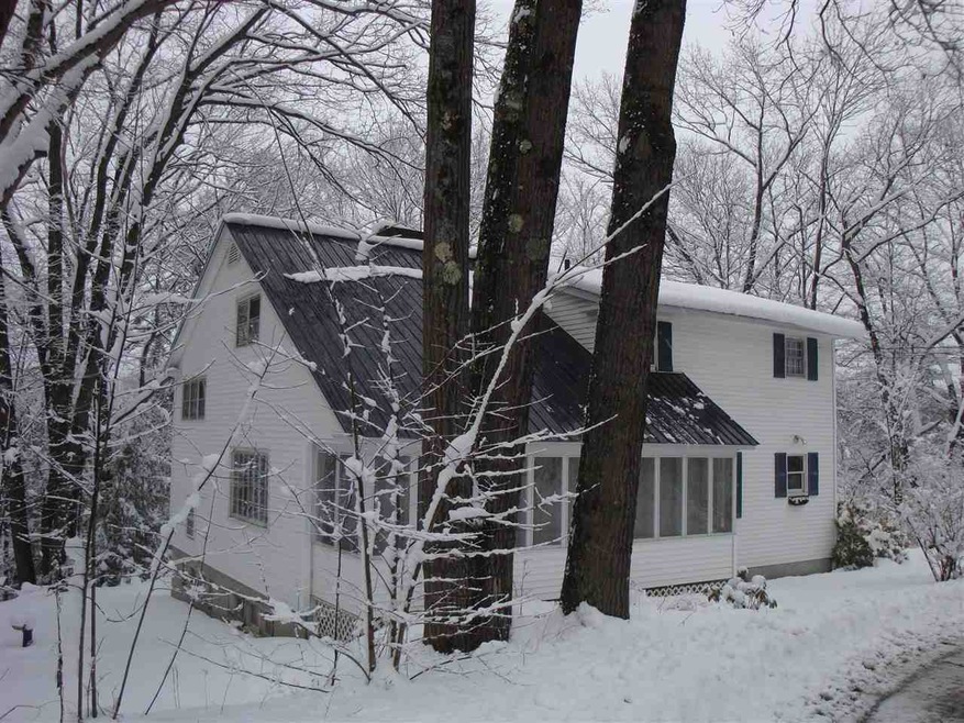 15 Pond Rd, Bellows Falls, VT 05101 - photo 1