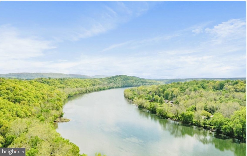 78 River Cliff Dr, Harpers Ferry, WV 25425 - photo 1