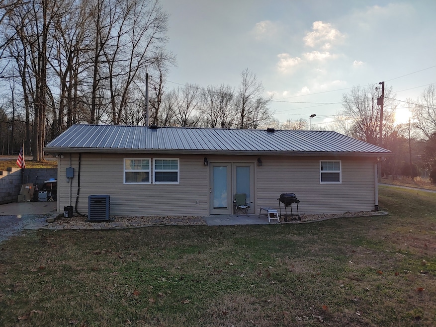 425 Davis Corner Rd, Mt. Juliet, TN 37122 - photo 1