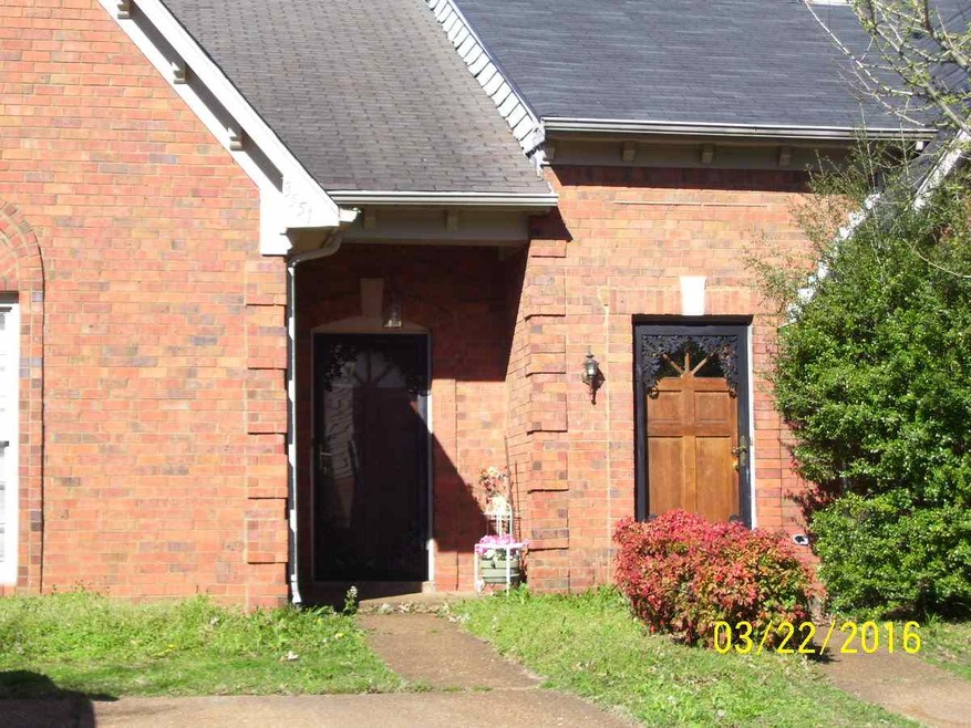 3551 Bishops Gate Dr, Memphis, TN 38115 - photo 1