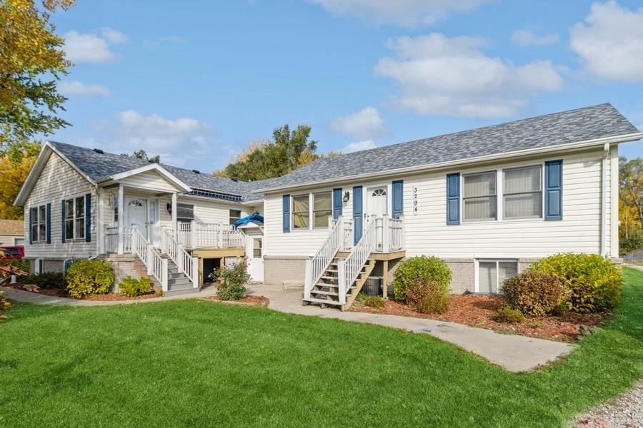 3292 E Aurora Ave, Des Moines, IA 50317 - photo 1