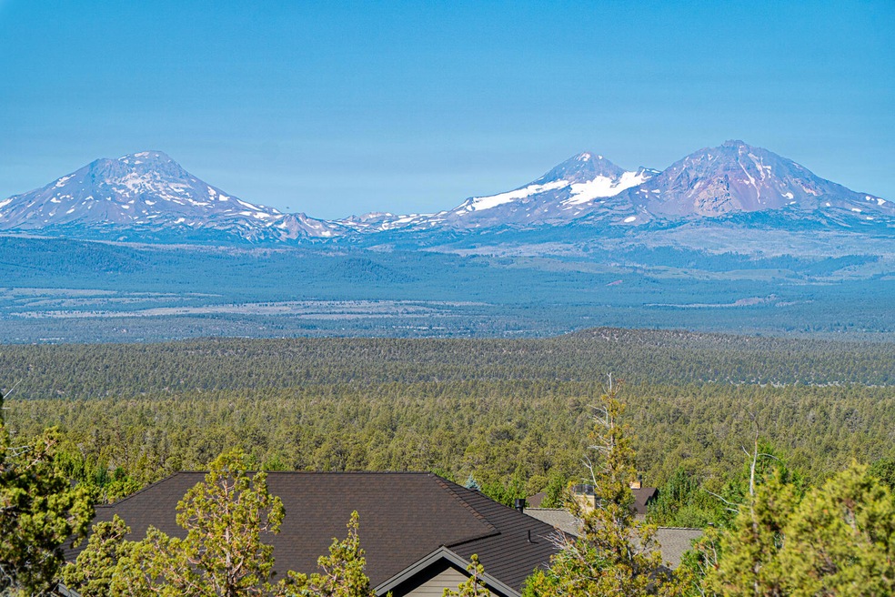 944HighlandViewLp-034
