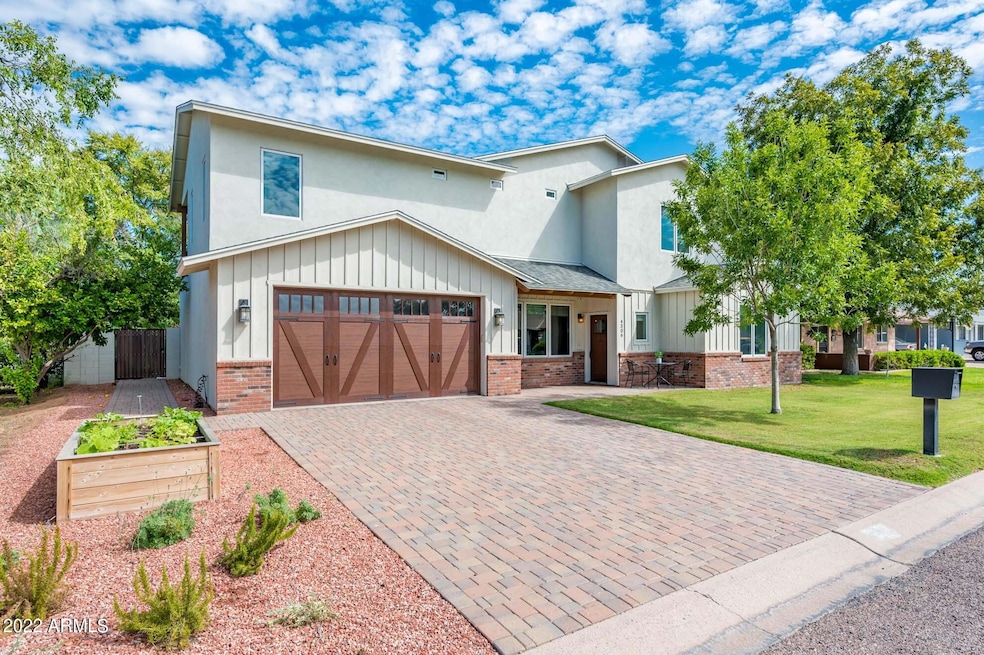 4306 E Flower St - MLS-4