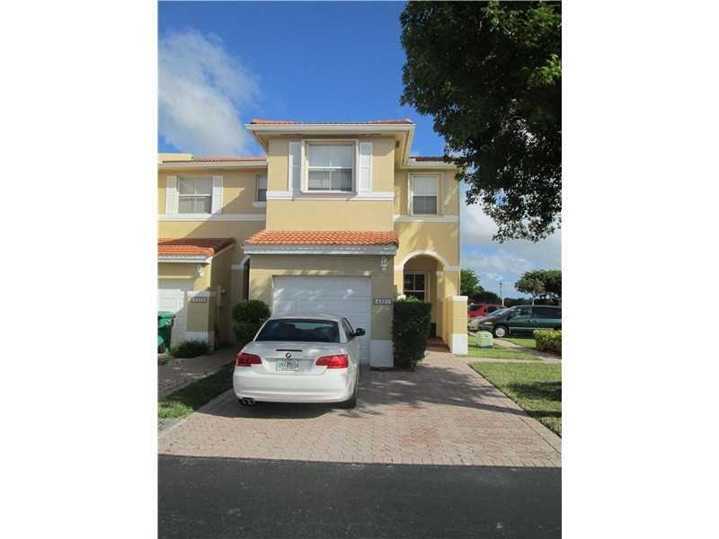 4321 NW 110th Ave, Doral, FL 33178 - photo 1