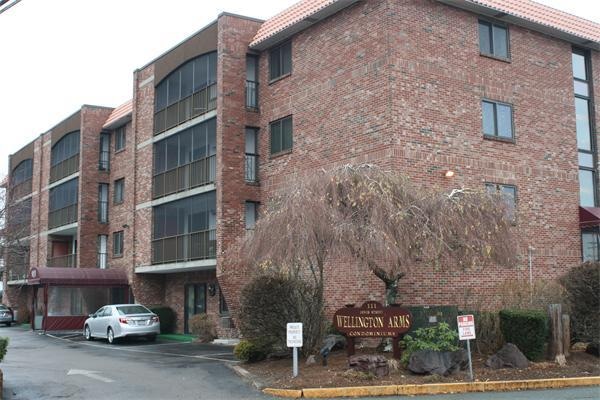 111 Devir St unit 206, Malden, MA 02148 - photo 1
