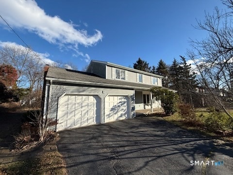 122 Cornfield Rd, Milford, CT 06461 - photo 1