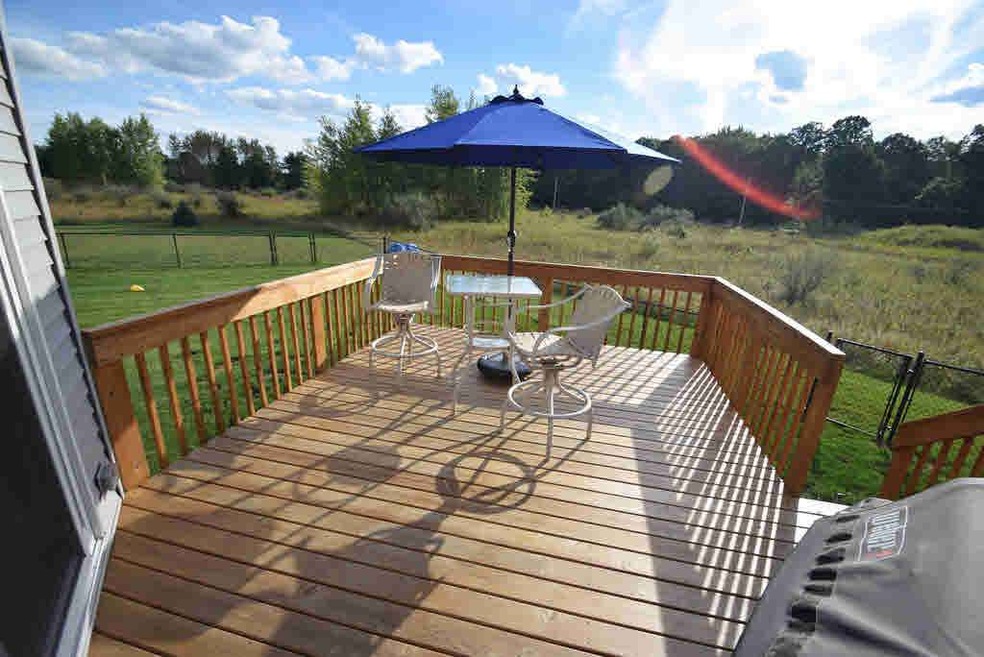 6223 Countryside Dr, Midland, MI 48642 - photo 1