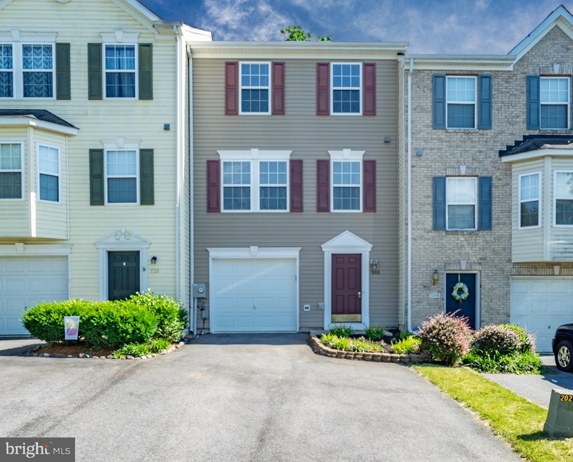 508 Hupps Hill Ct, Strasburg, VA 22657 - photo 1