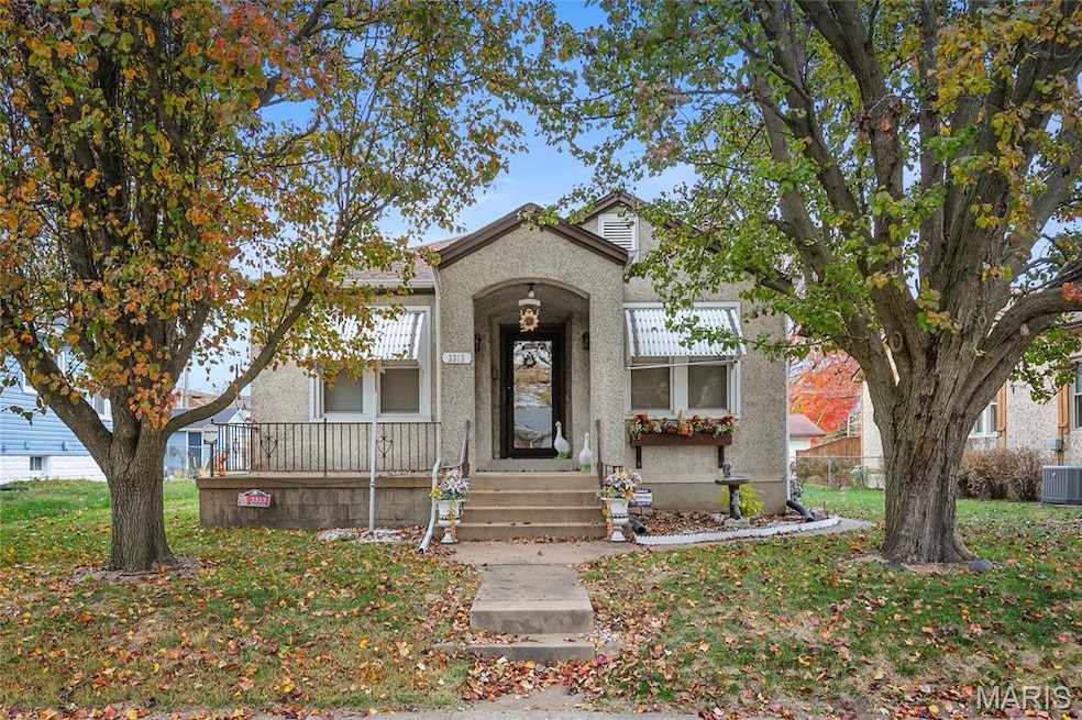 3313 Roland Ave, Belleville, IL 62226 - photo 1