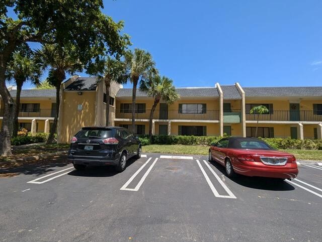 908 Meadows Cir, Boynton Beach, FL 33436 - photo 1