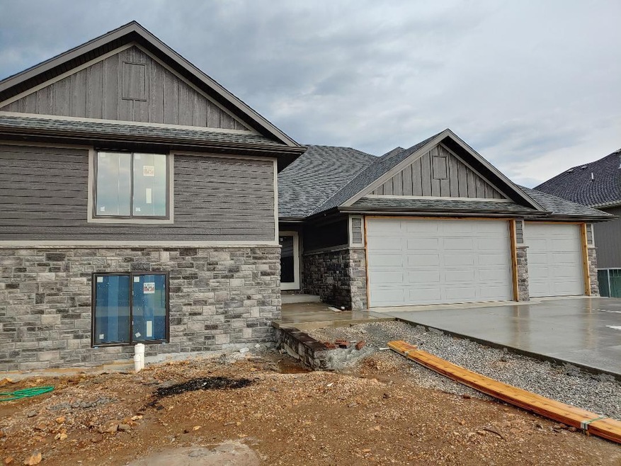 924 S Cumberland Ave, Republic, MO 65738 - photo 1