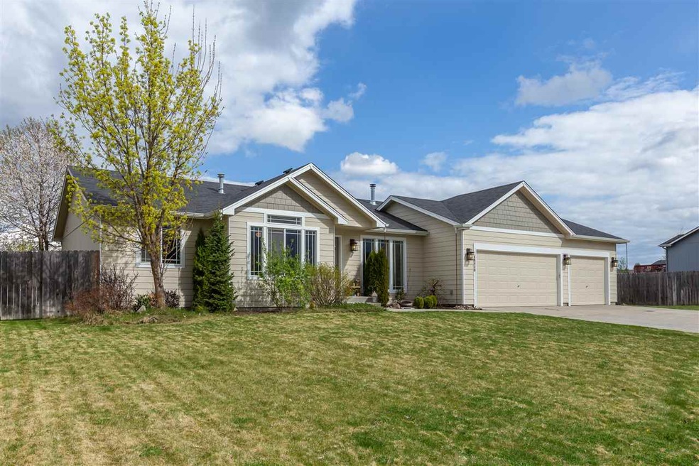 18020 N Colton St, Colbert, WA 99005 - photo 1