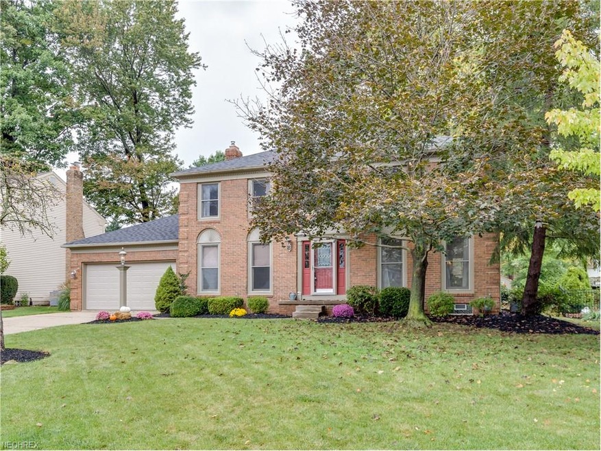 This spacious 4 bedroom home in North Canton CSD i