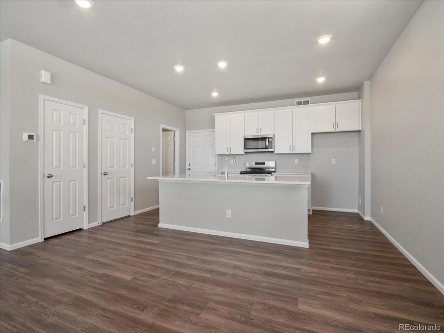 6370 N Lisbon St, Aurora, CO 80019 - photo 1