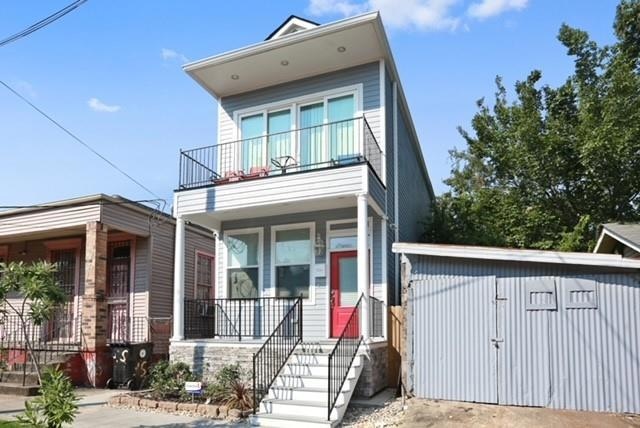 For Sale $375,000 • Co-Listing Agent