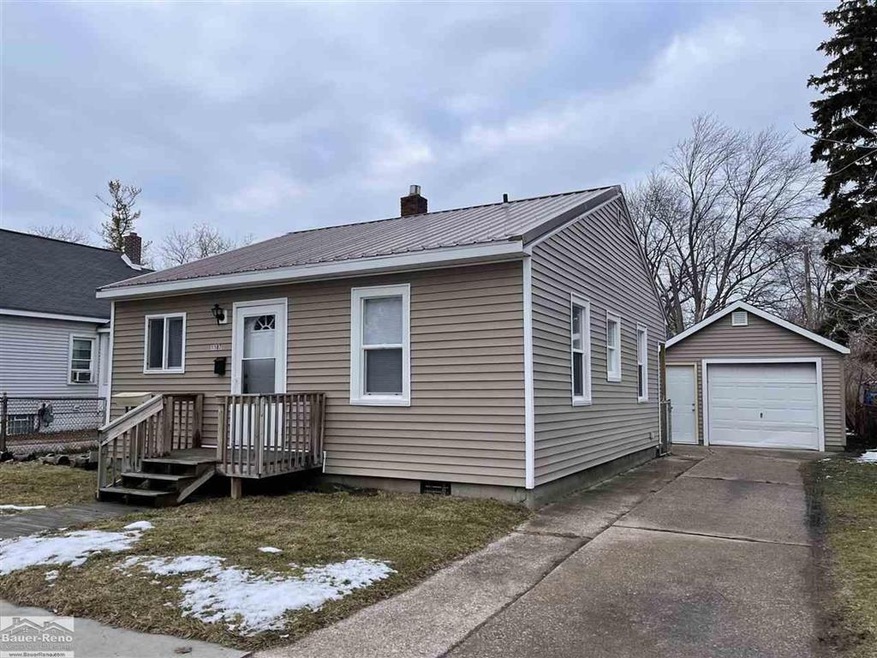1107 Division St, Port Huron, MI 48060 - photo 1