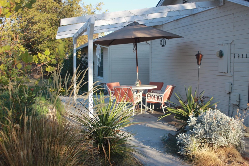 1971 Branstetter Ln, Redding, CA 96001 - photo 1