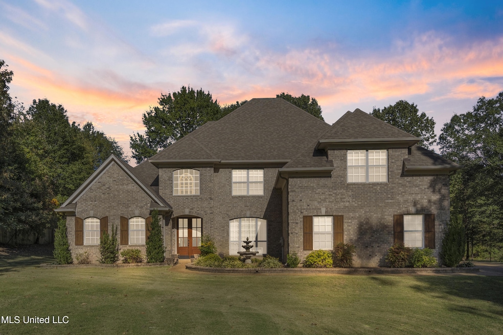 5666 Chessie Dr, Olive Branch, MS 38654 - photo 1