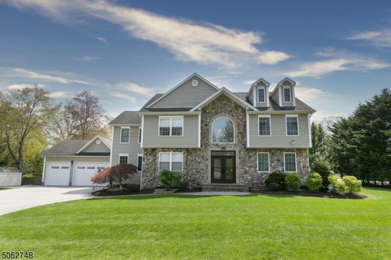 2 Berkshire St, Whippany, NJ 07981 - photo 1