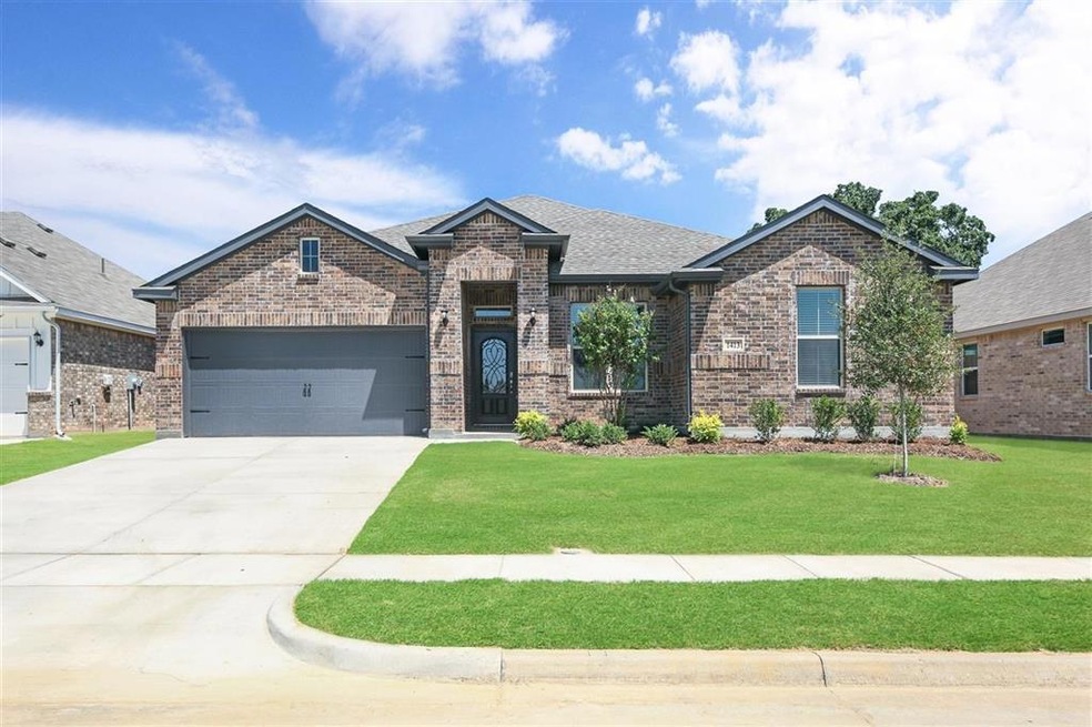 1413 Eagle Nest  Front