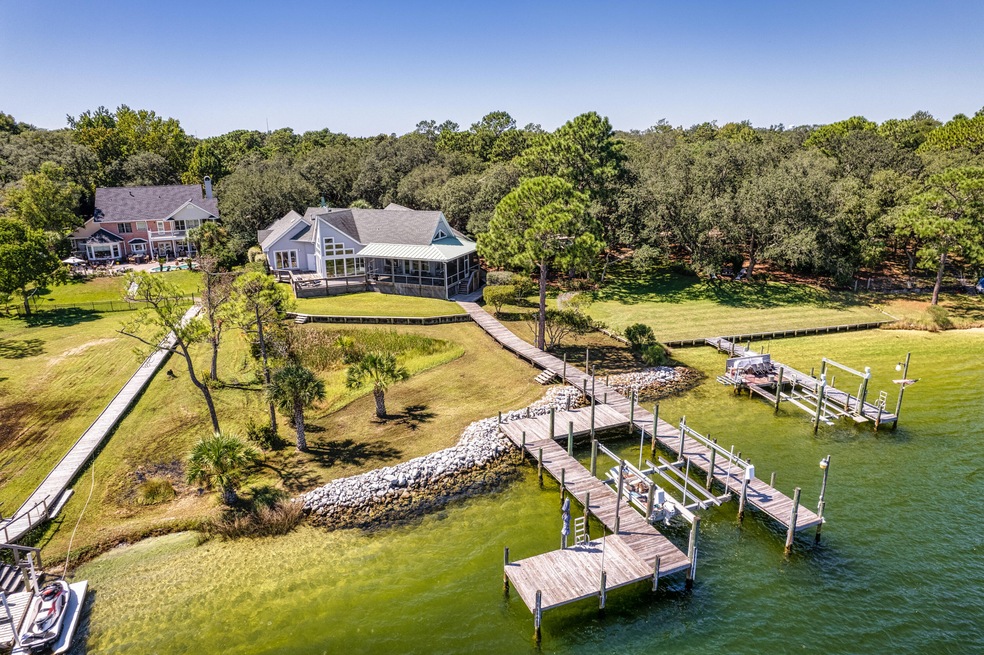 62-1083 Tree Point Dr-62