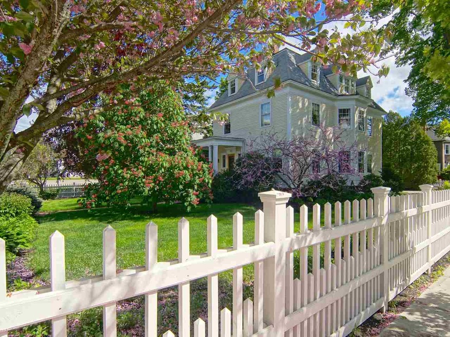 133 Miller Ave, Portsmouth, NH 03801 - photo 1