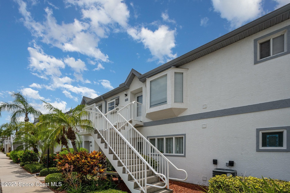 511 Ocean Park Ln