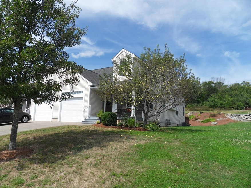 66 Fox Run Rd, Blackstone, MA 01504 - photo 1