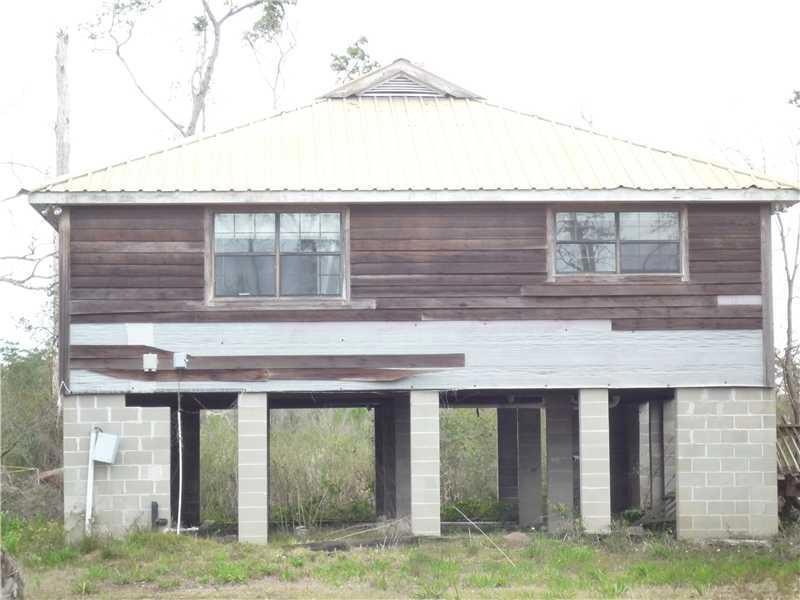 Facade/Exterior Front.