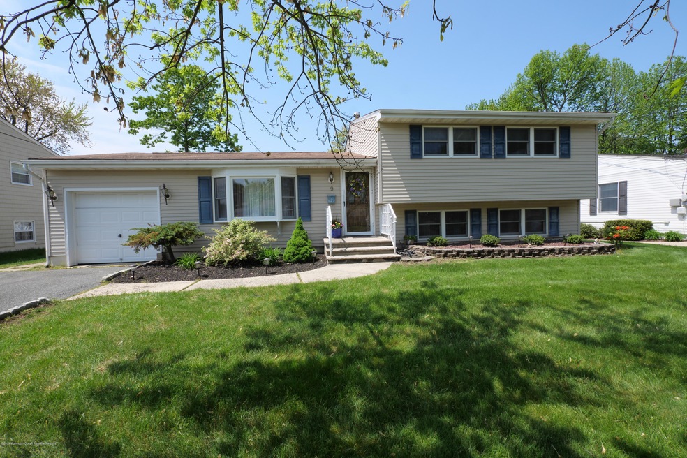 9 amherst front 1