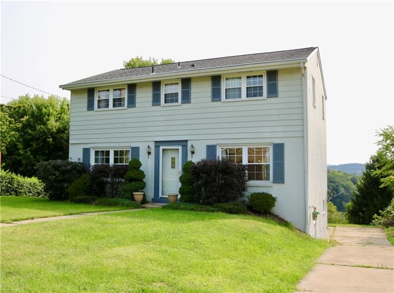 Welcome home to 125 Tangelo Dr, Jefferson Hills...