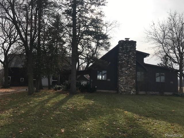 3281 Reid Rd, Swartz Creek, MI 48473 - photo 1