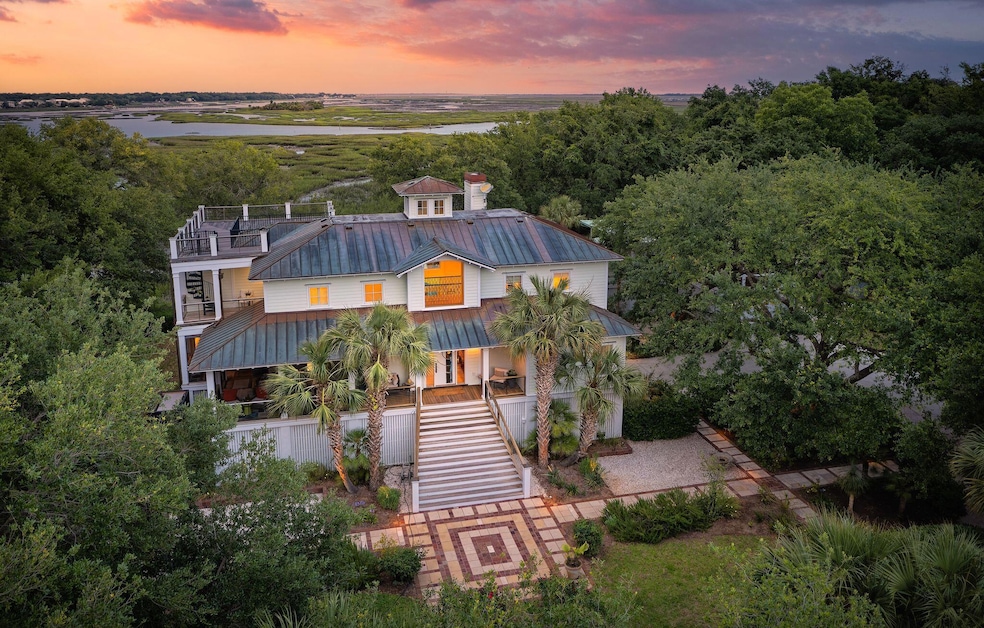 Sold $3,650,000 • Co-Listing Agent