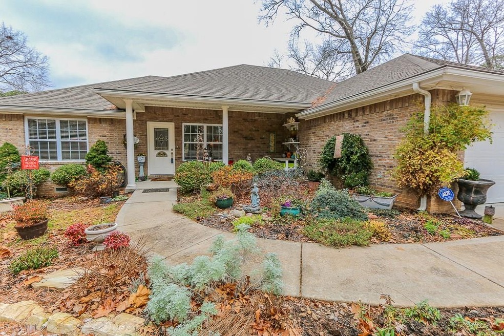 97 Overton Dr, Bella Vista, AR 72714 - photo 1