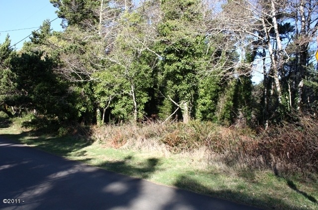 2500 Block SW Dune Ave, Lincoln City, OR 97367 - photo 1