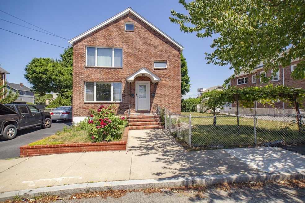 Sold $750,000 • Co-Listing Agent