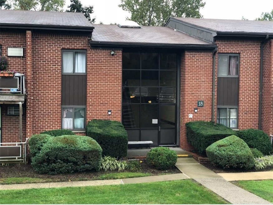 18 Charles Ln unit 2B, Pomona, NY 10970 - photo 1