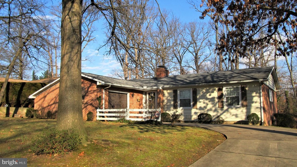 5910 Linthicum Ln, Linthicum Heights, MD 21090 - photo 1