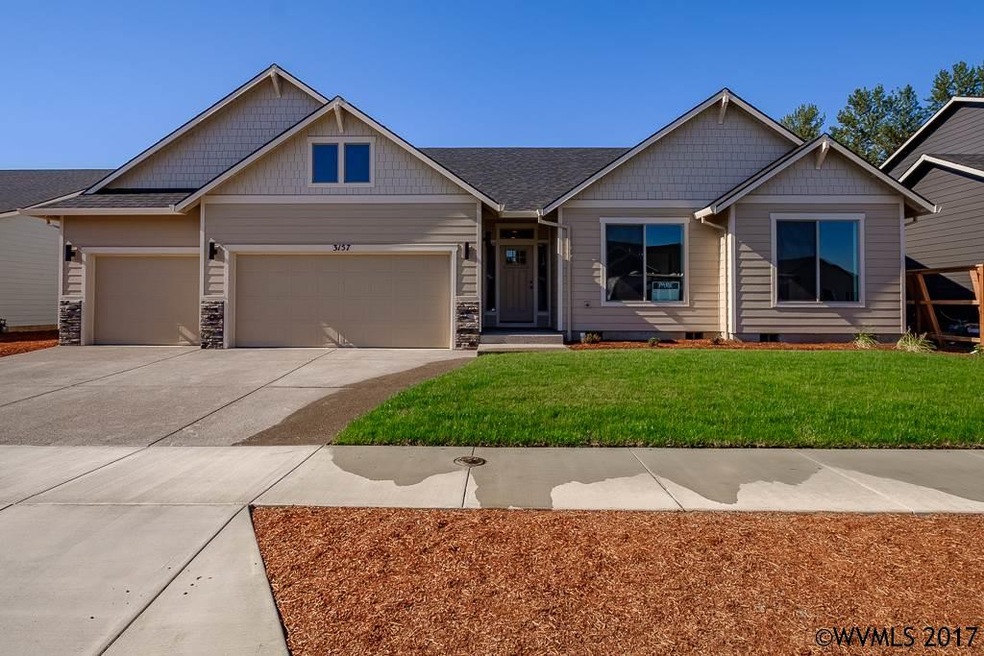 2252 NE Summit Dr, Albany, OR 97321 - photo 1