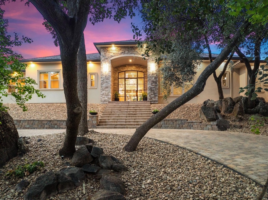 For Sale $3,175,000 • Co-Listing Agent