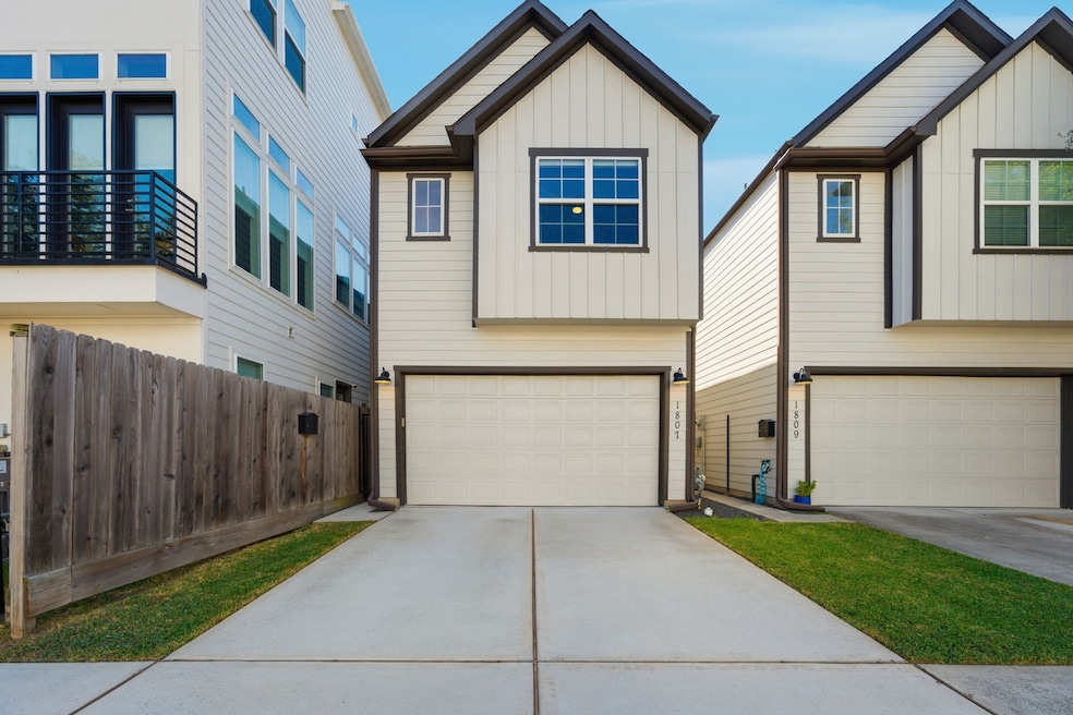 Best location in First Ward and only 2 flights of stairs. It even has a back yard.