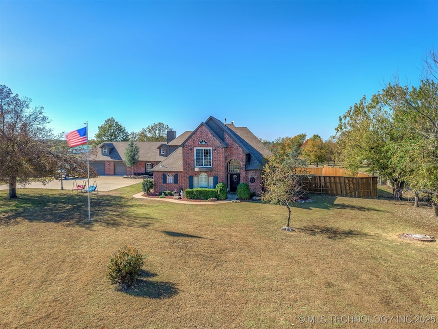 2434 S 289th East Ave, Broken Arrow, OK 74014 - photo 1