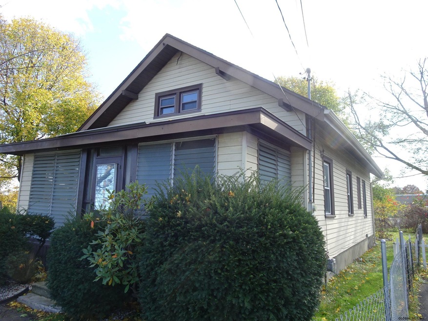 196 Osborne St, Albany, NY 12209 - photo 1