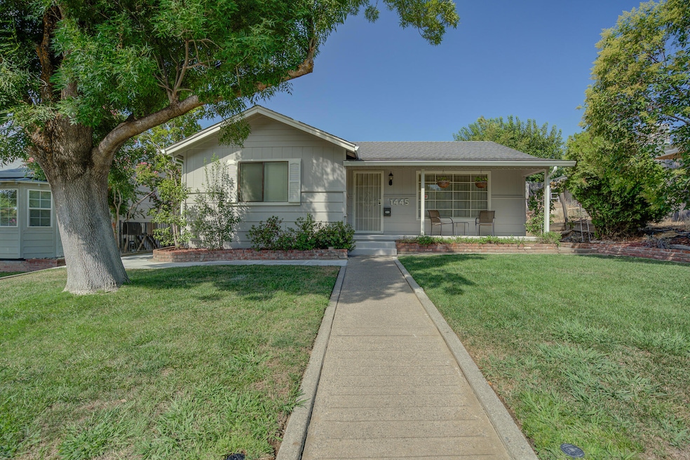 1445 Miller Way