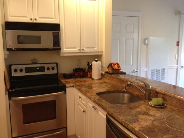 20 Cross St unit 4, Westport, CT 06880 - photo 1